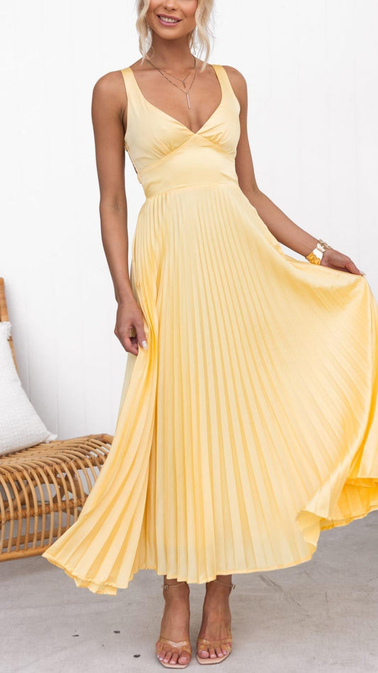 Léa™ | Robe longue plissée jaune à col en V
